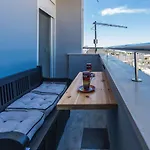 City&sea View 2br 4+2 Apartman *