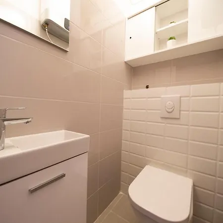 公寓 City&sea View 2br 4+2 扎达尔