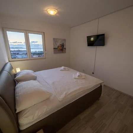 City&sea View 2br 4+2 Apartamento *