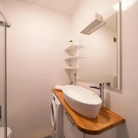 City&sea View 2br 4+2 * Zadar