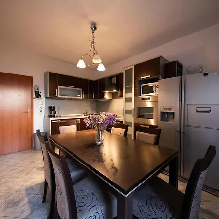 City&sea View 2br 4+2 Apartment