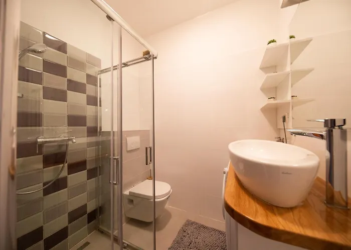 City&sea View 2br 4+2 ザダル