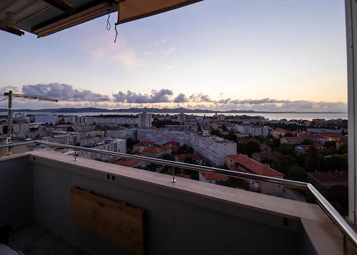 City&sea View 2br 4+2 Apartman *