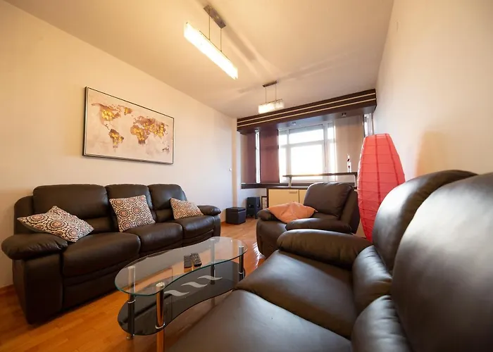 City&sea View 2br 4+2 *