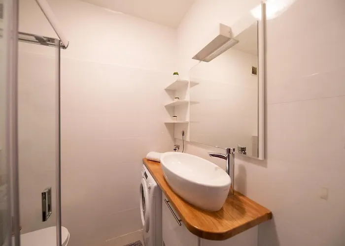 City&sea View 2br 4+2 * ザダル